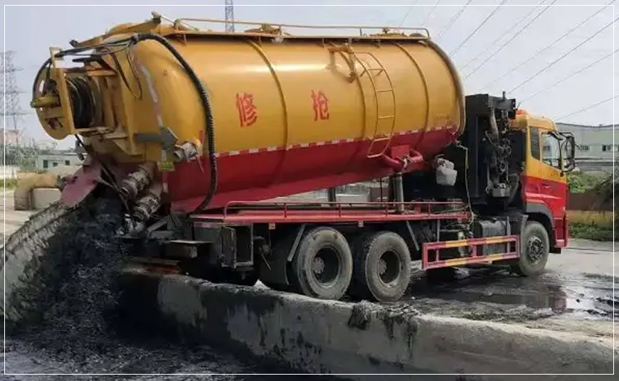 双桥沉淀池清理案例